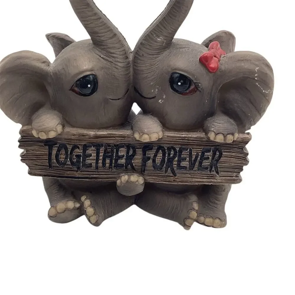 Loving‎ Elephant Couple Figurine 